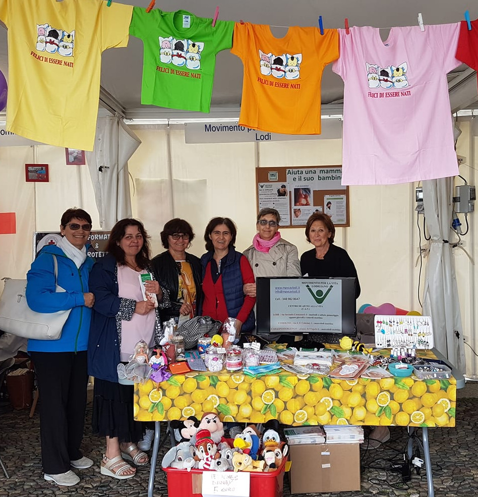 La nostra postazione durante la Festa del Volontariato a Lodi nel 2019